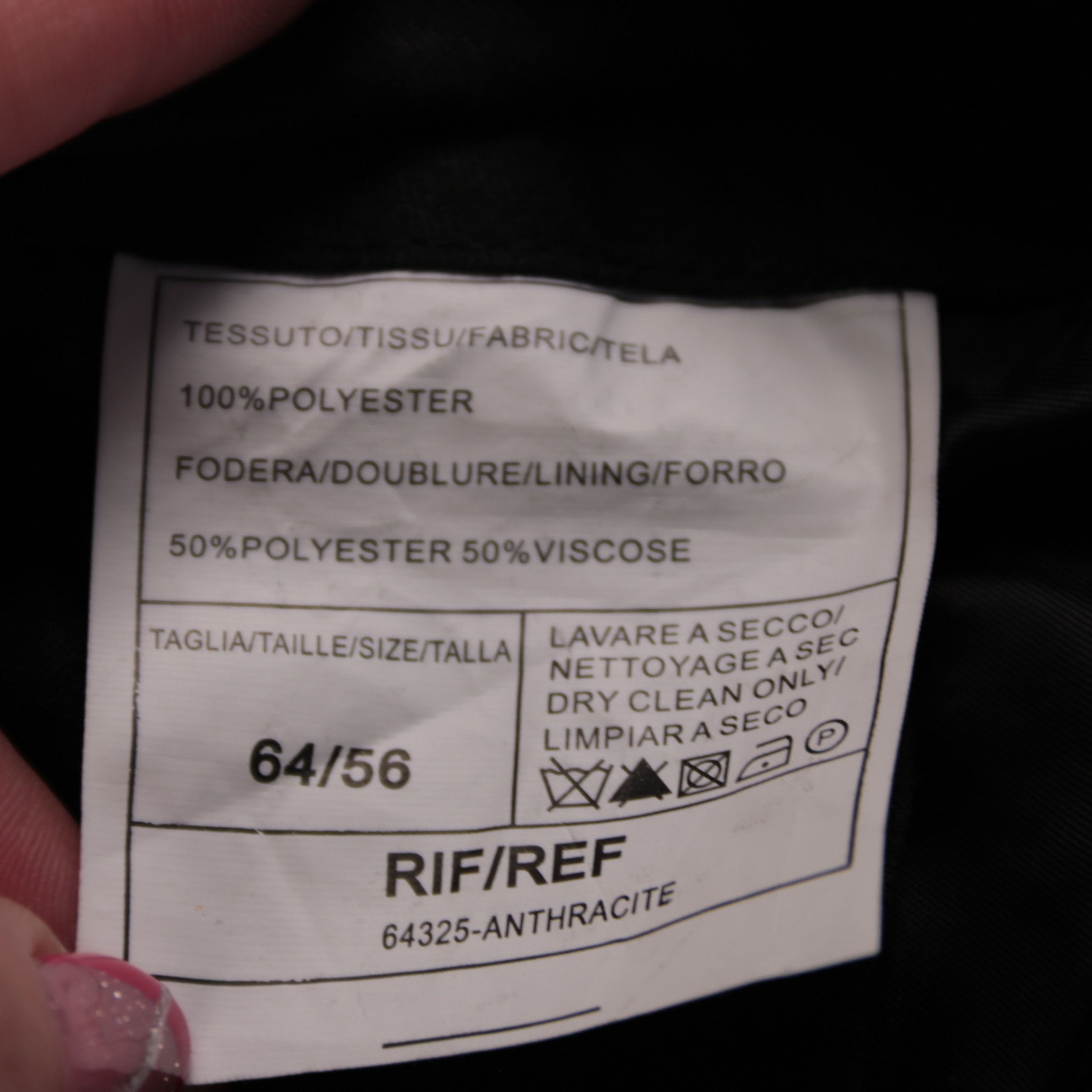 250202757-b
